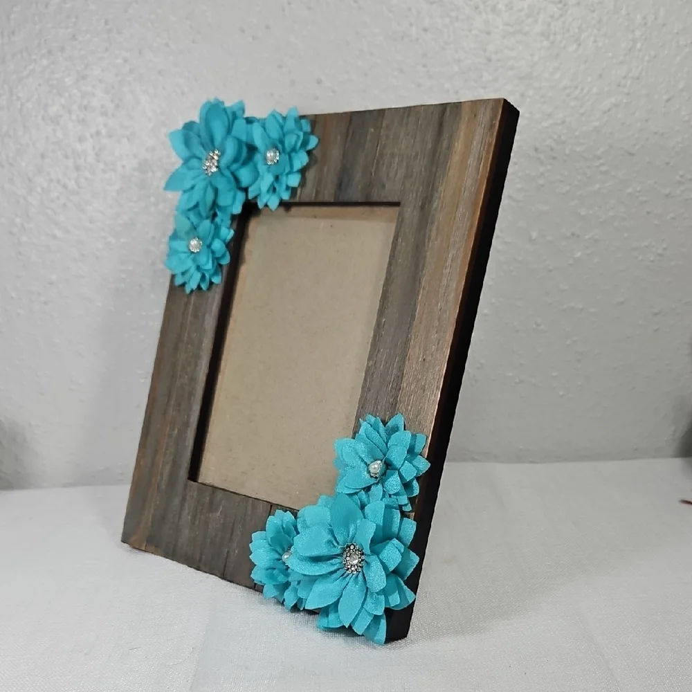 Rustic Wooden Photo Frame with Teal Floral Accents